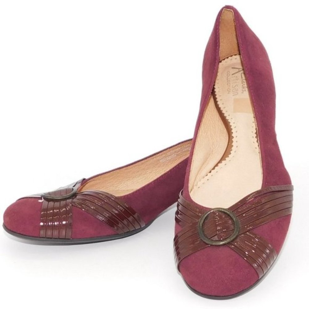 Nwot Clarks Artisan Raspberry Suede Slip On Loafer - image 8